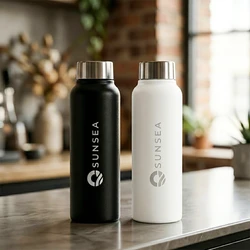StraightCore Bottle with steel cap