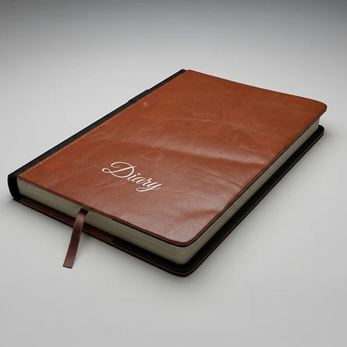 Signature Diary - gallery image 2